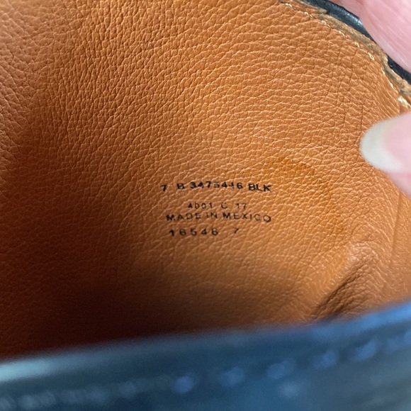 Ladies black leather Frye boots size 7 - Picture 9 of 9